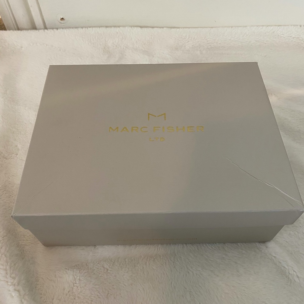 NWT Marc Fisher Karlee Heeled Sandals, Black, 8.5 - Picture 10 of 10